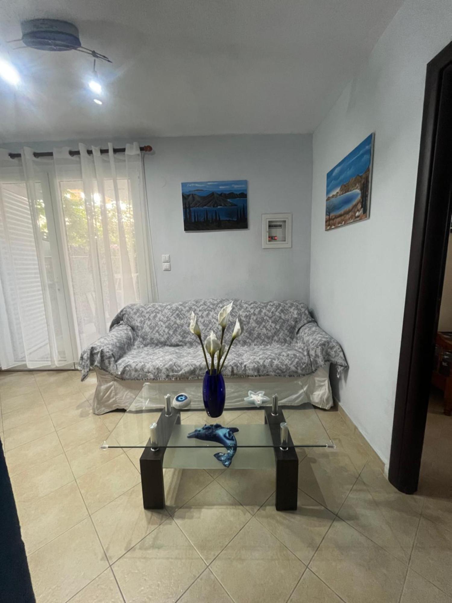הוילה פוליכרונו Andres House מראה חיצוני תמונה