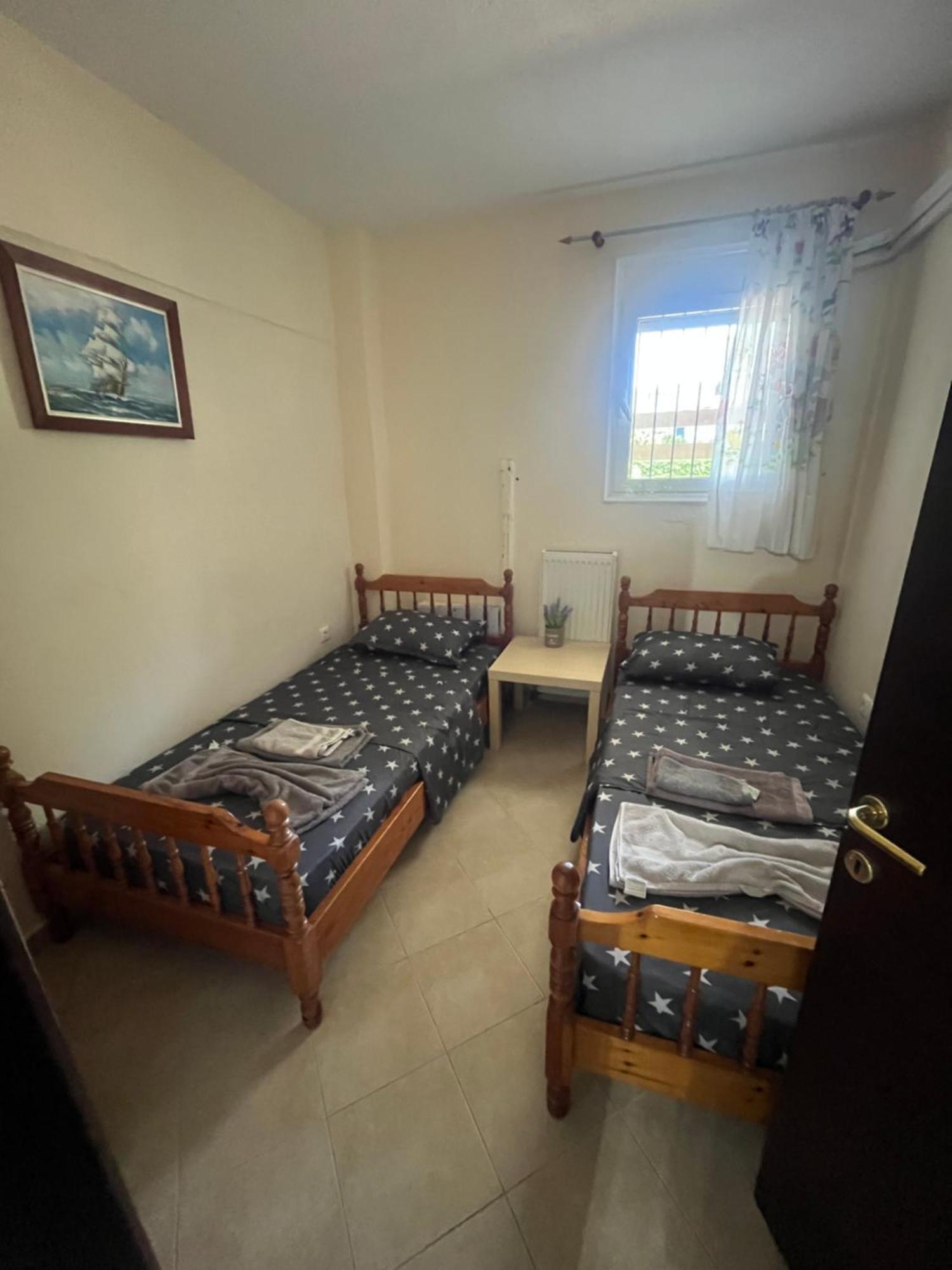 הוילה פוליכרונו Andres House מראה חיצוני תמונה
